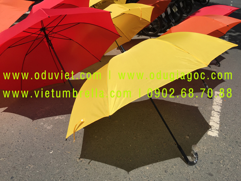 xưởng sản xuất ô dù cầm tay in logo quảng cáo